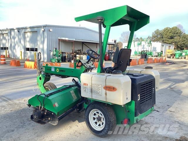 Lay-Mor SM300 Indoor sweepers