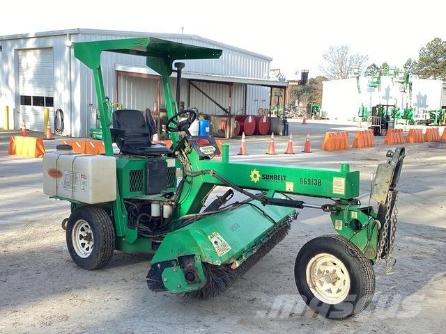 Lay-Mor SM300 Indoor sweepers