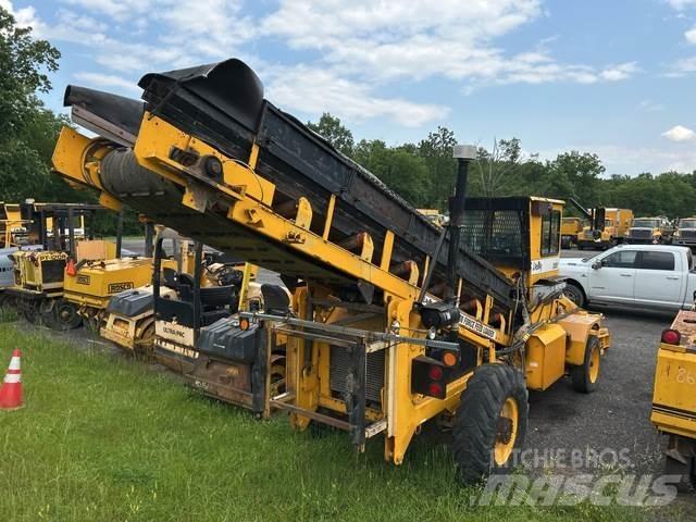 LeeBoy 3000 Conveyors