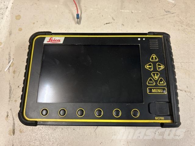 Leica MC1 Construction - Others