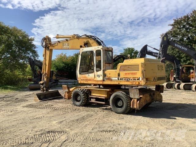 Liebherr A912 Wheeled excavators