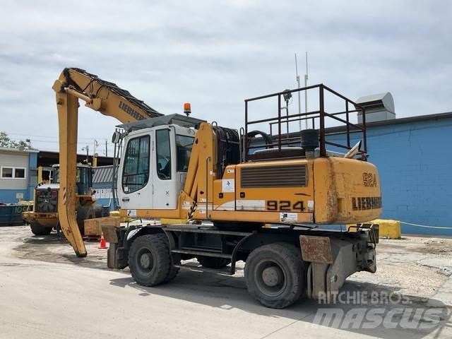 Liebherr A924C Waste / industry handlers