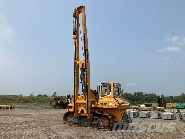 Liebherr RL54 Pipelayer dozers