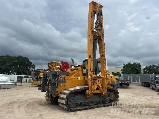 Liebherr RL56 Pipelayer dozers