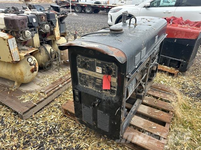 Lincoln  Welding machines