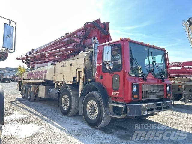 Mack  Concrete pump trucks