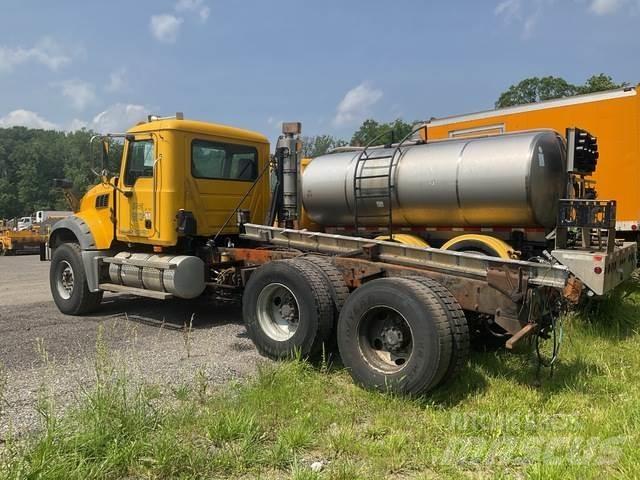 Mack 700 Snow blades and plows