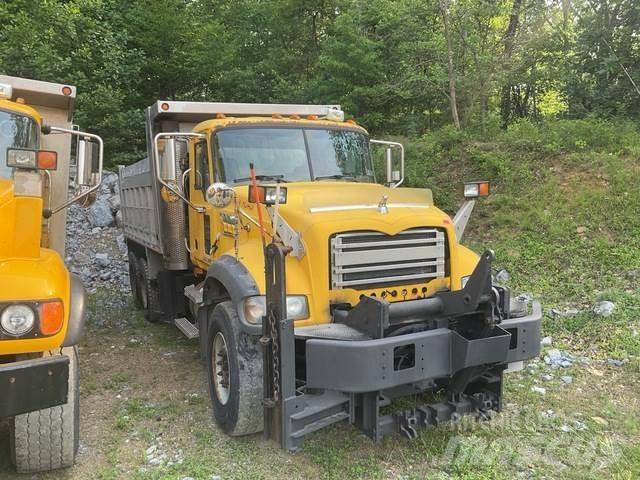 Mack 700 Snow blades and plows