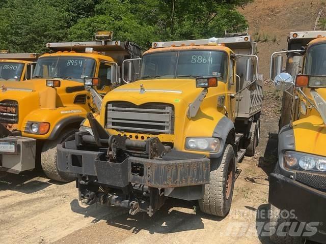 Mack 700 Snow blades and plows