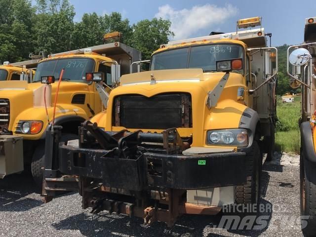 Mack 700 Snow blades and plows