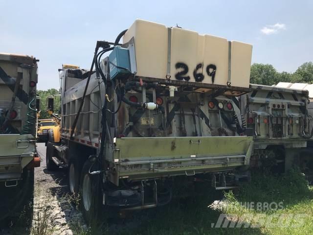 Mack 700 Snow blades and plows