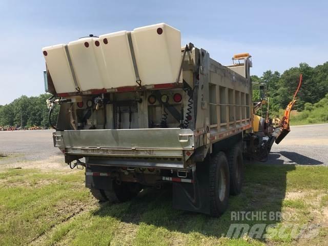 Mack 700 Snow blades and plows