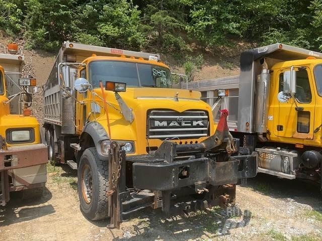 Mack 700 Snow blades and plows