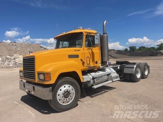 Mack CH613 Tractor Units