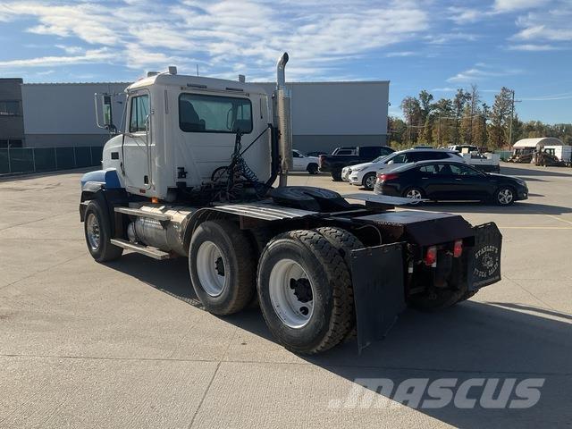 Mack CL753 Tractor Units