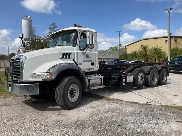 Mack CT713 Skip loader trucks