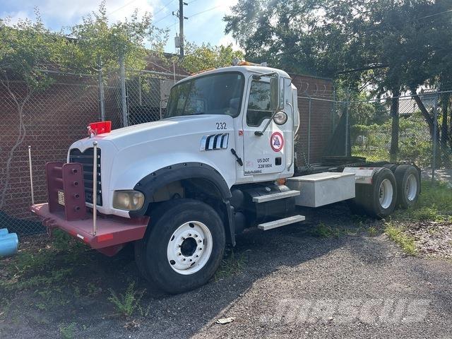 Mack CTP713 Tractor Units