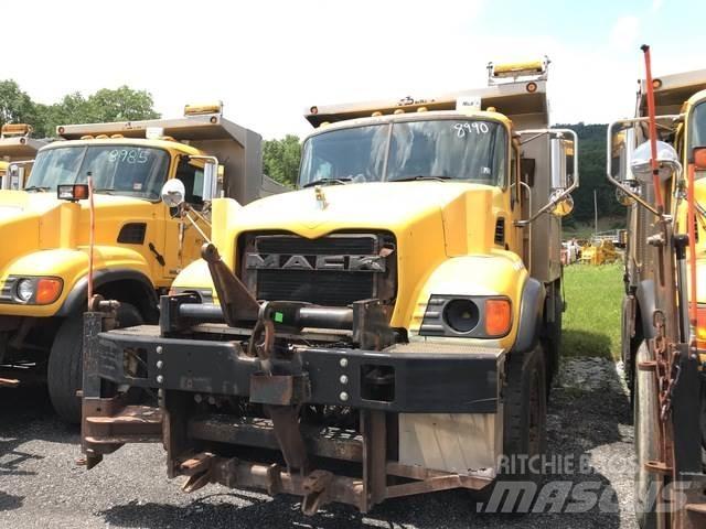 Mack CV700 Snow blades and plows