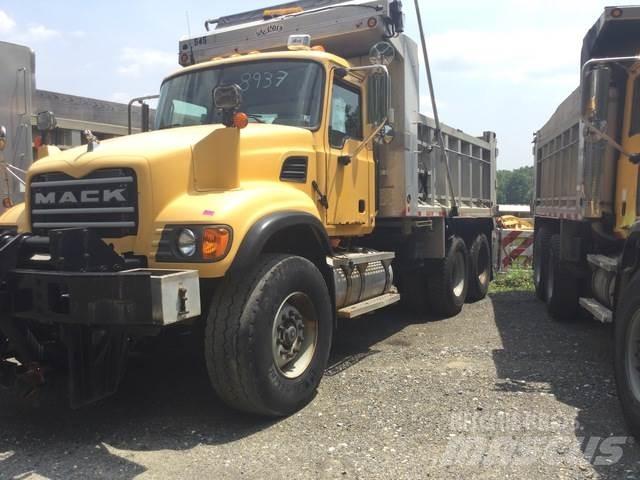 Mack CV713 Snow blades and plows