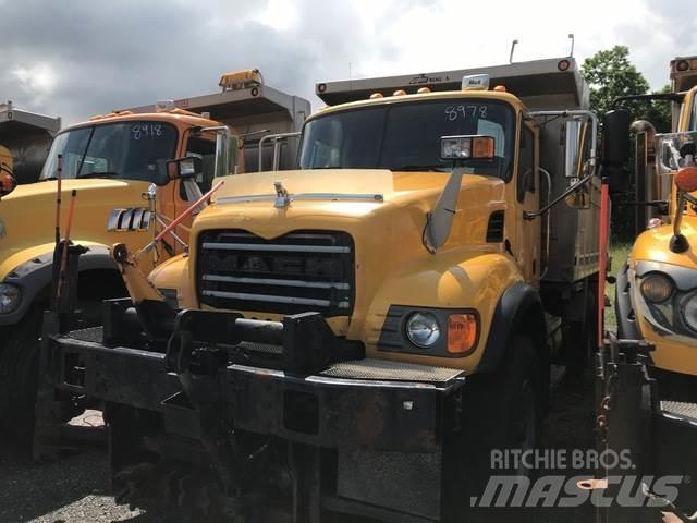 Mack CV713 Snow blades and plows
