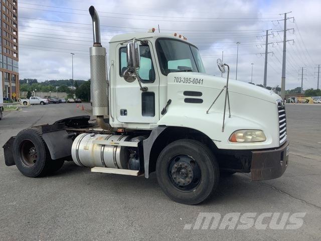 Mack CXN612 Tractor Units