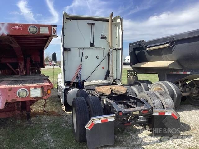 Mack CXU613 Tractor Units