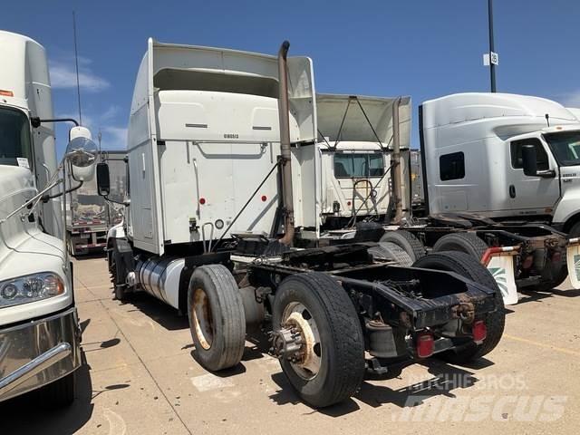 Mack CXU613 Tractor Units