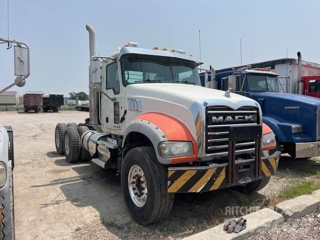 Mack GU713 Tractor Units