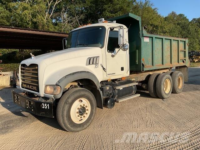 Mack GU713 Tipper trucks