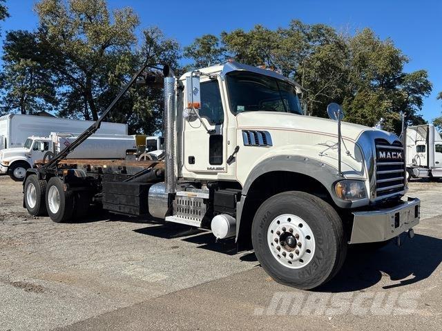 Mack GU713 Skip loader trucks