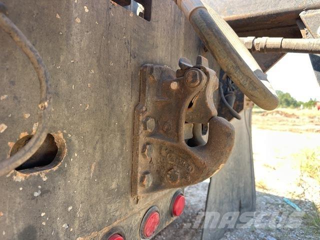 Mack GU813 Skip loader trucks