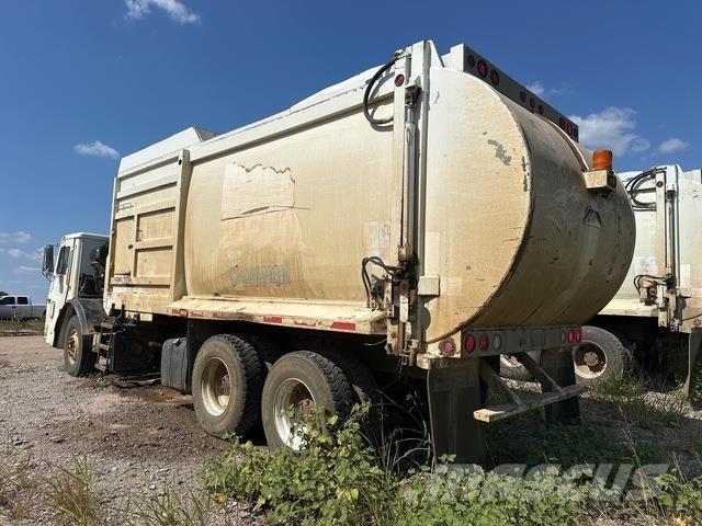 Mack LEU613 Waste trucks
