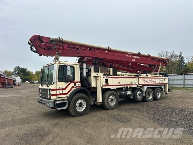 Mack S 45SX Concrete pump trucks