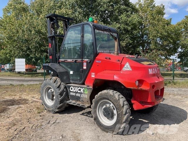 Manitou M26-4 Rough terrain trucks