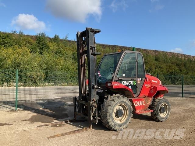 Manitou M26-4 Rough terrain trucks