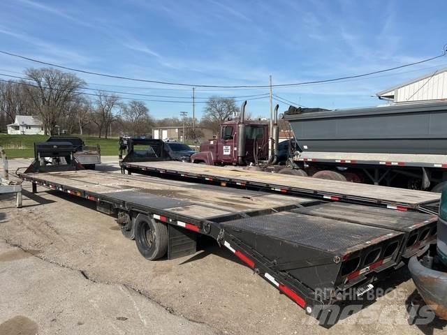 Maxey  Vehicle transport trailers