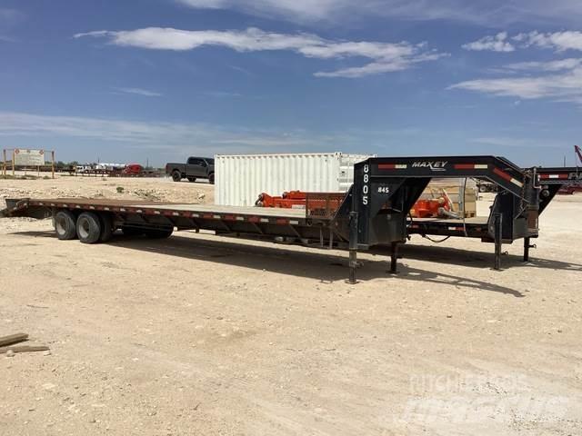 Maxey  Vehicle transport trailers