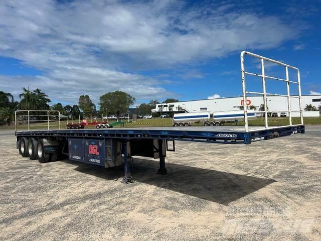 MaxiTrans  Flatbed/Dropside trailers