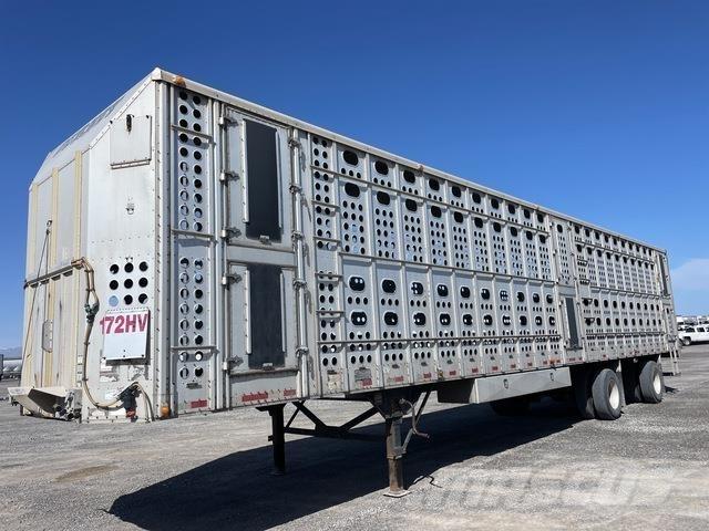 Merritt  Animal transport trailers