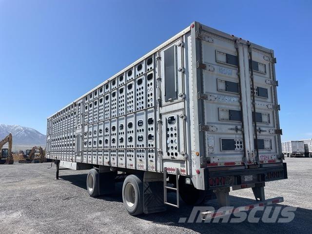 Merritt  Animal transport trailers