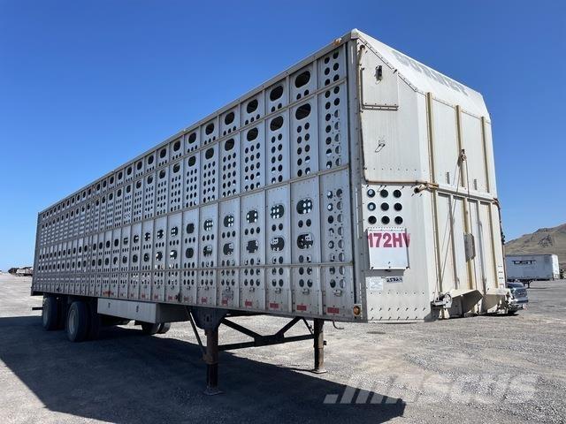 Merritt  Animal transport trailers