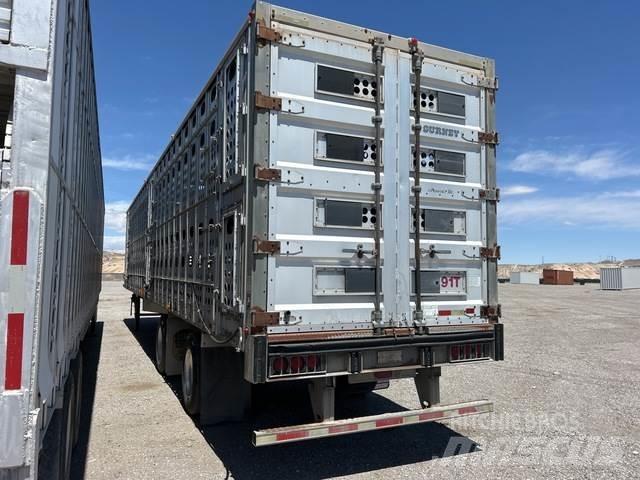 Merritt  Animal transport trailers