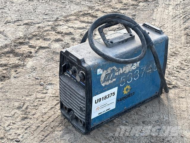 Miller CST-280 Welding machines
