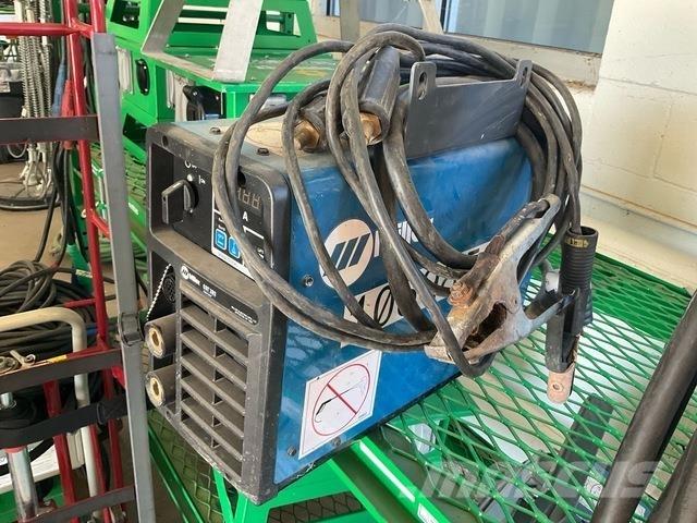 Miller CST282 Welding machines