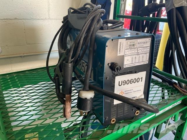 Miller CST282 Welding machines