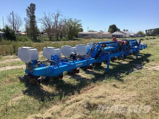 Monosem  Planters