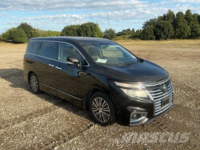 Nissan Elgrand Mini buses