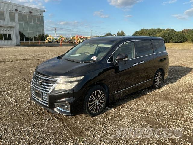Nissan Elgrand Mini buses