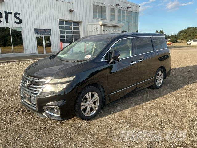 Nissan Elgrand Mini buses
