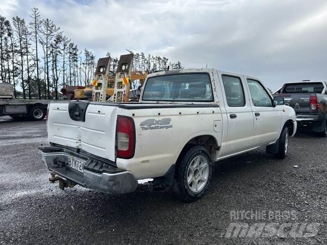 Nissan Navara Pick up/Dropside